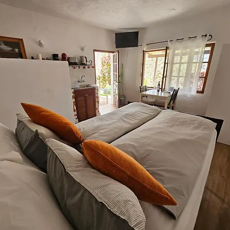 Casa Lara Apartment *